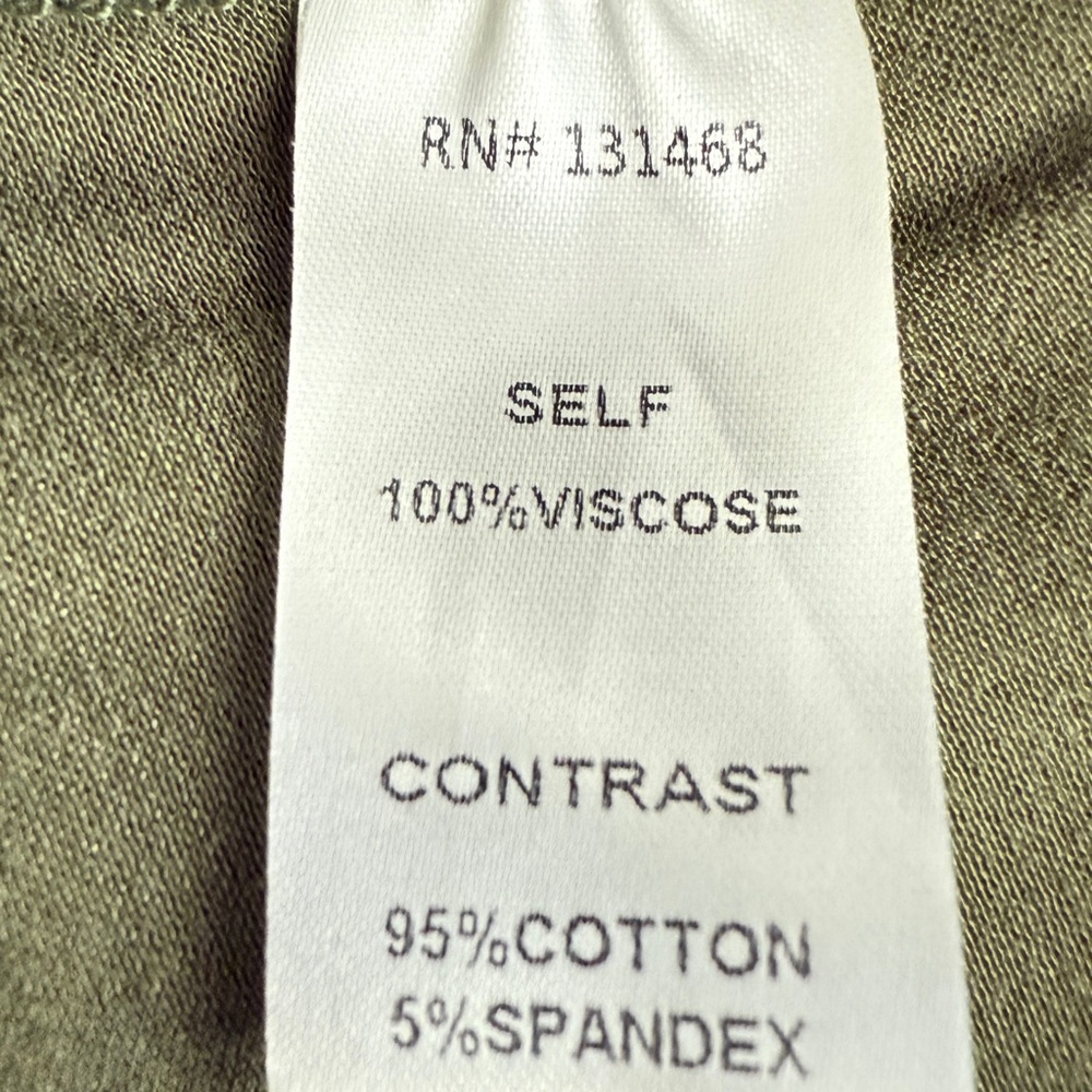 Luxe Look Satin‎ Pocketed Joggers - Olive - Picture 10 of 10